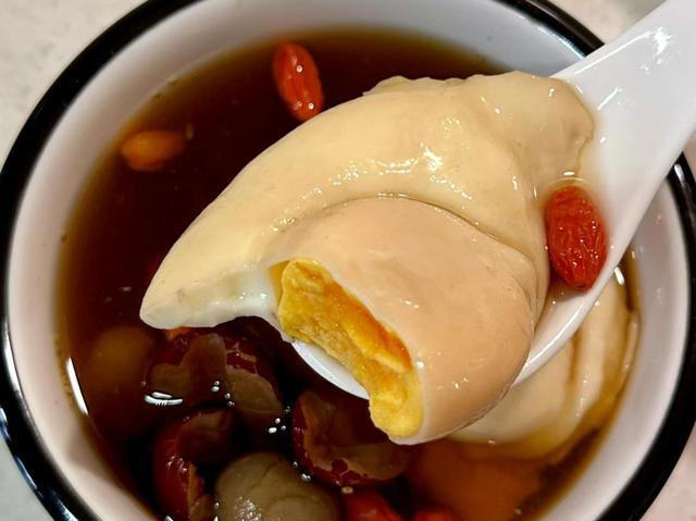 最补血的不是红枣，而是这6样食物，隔天吃1次，脸色红润精力充沛