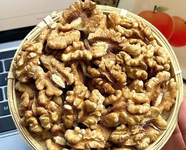 大脑最爱6种食物，核桃竟排第6名，第一名都没想到，竟然藏在身边