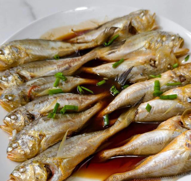 大脑最爱6种食物，核桃竟排第6名，第一名都没想到，竟然藏在身边