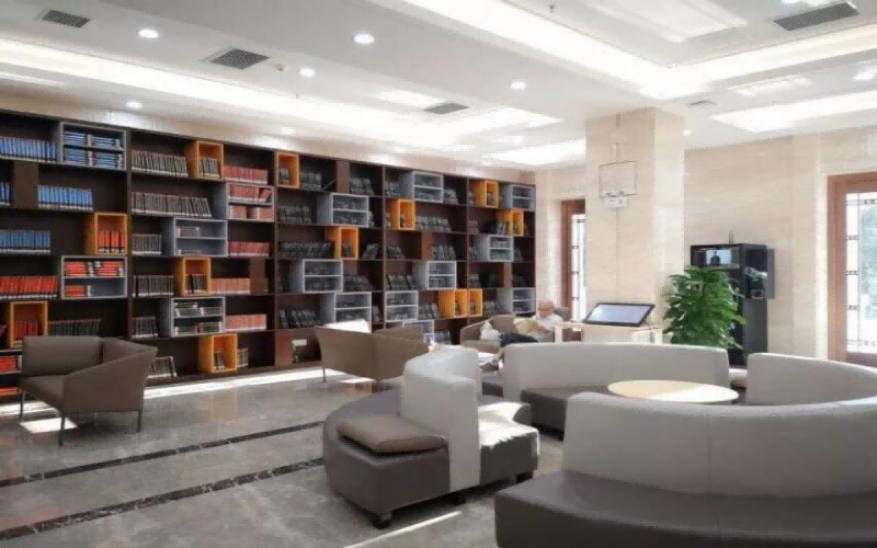 武汉大学